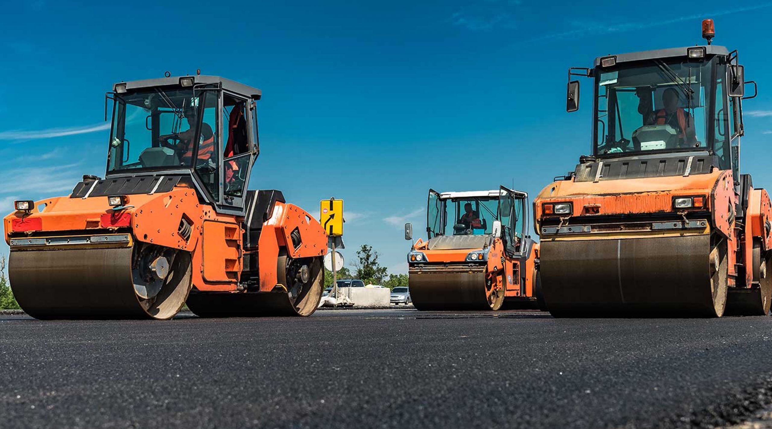 MASCHINEN UND ANLAGEN